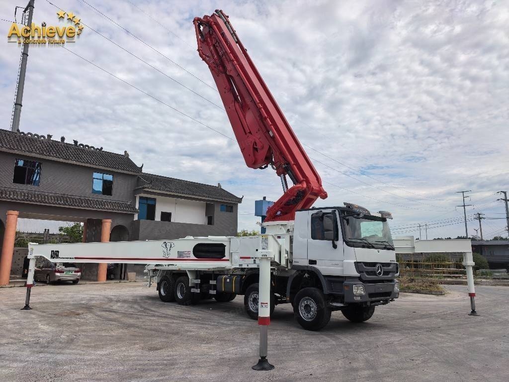 Camion pompe à béton Putzmeister 56 M — occasion 2015, 2 950 h