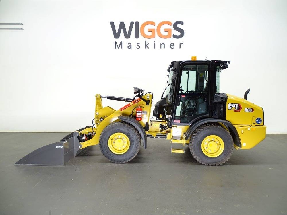 CAT 906