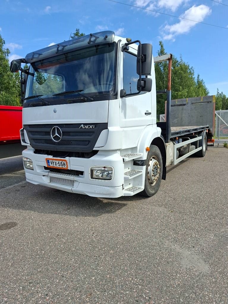 Mercedes-Benz Axor 1829