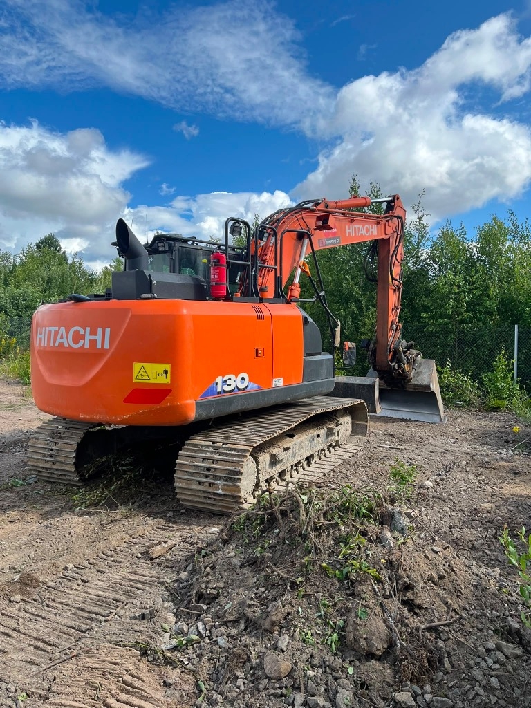 Hitachi ZX 130-6 / Engcon, Rasvari, Tulossa!