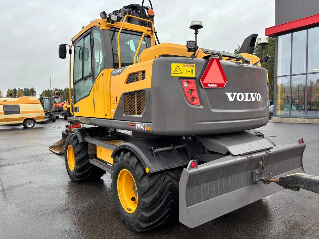 Volvo EW 140 D / Rototilt, Kärry, Rasvari, Lämmitin kuva 10