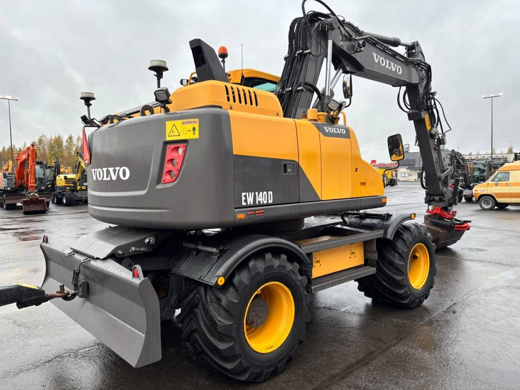 Volvo EW 140 D / Rototilt, Kärry, Rasvari, Lämmitin kuva 9