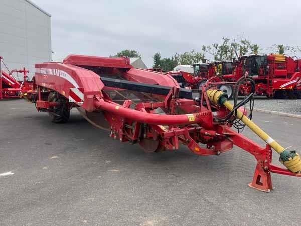 Grimme GT170M, 2 Row Potato Windrower