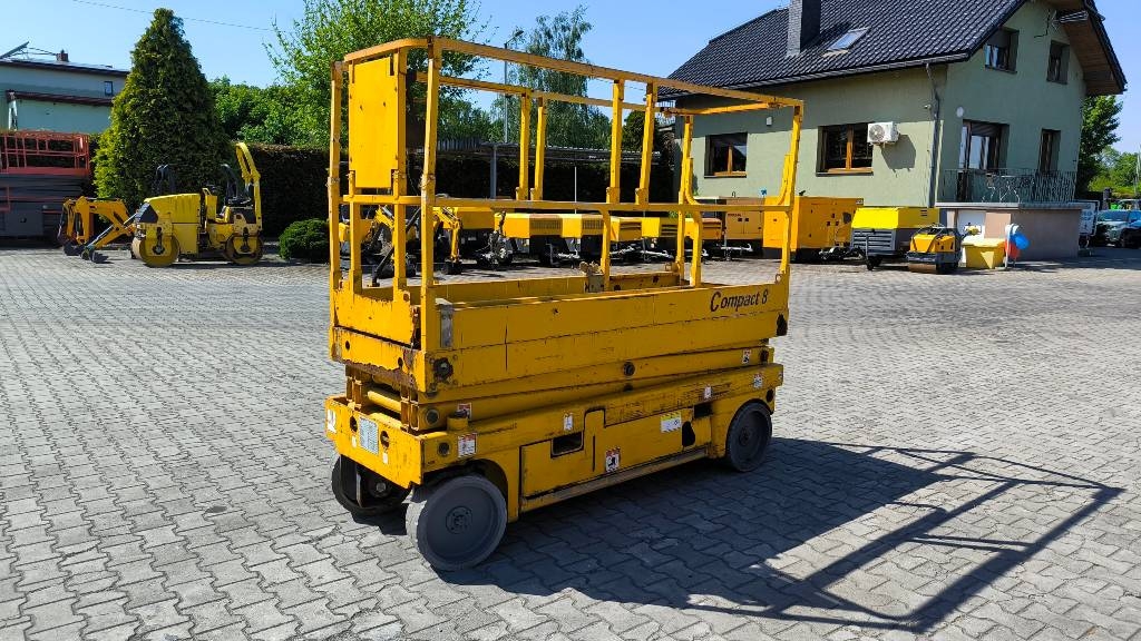 Haulotte Compact 8