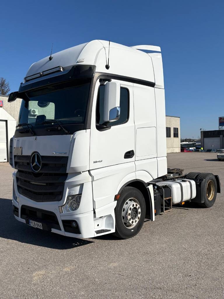 Mercedes-Benz Actros 1842 LS