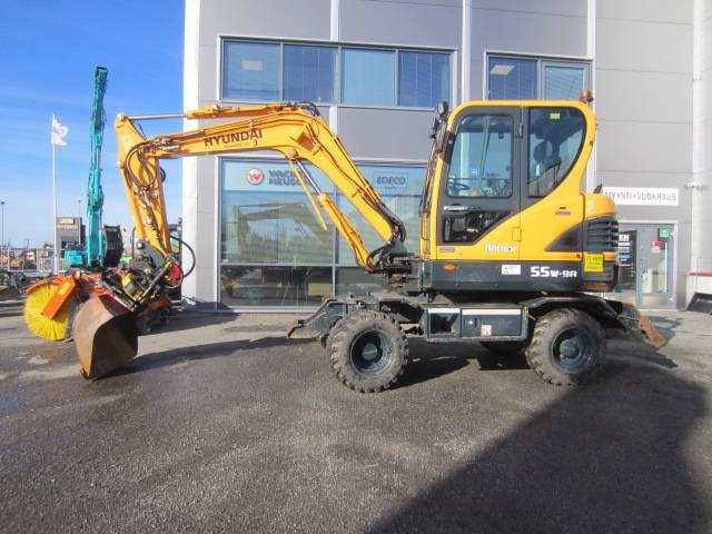 Hyundai 55W-9A