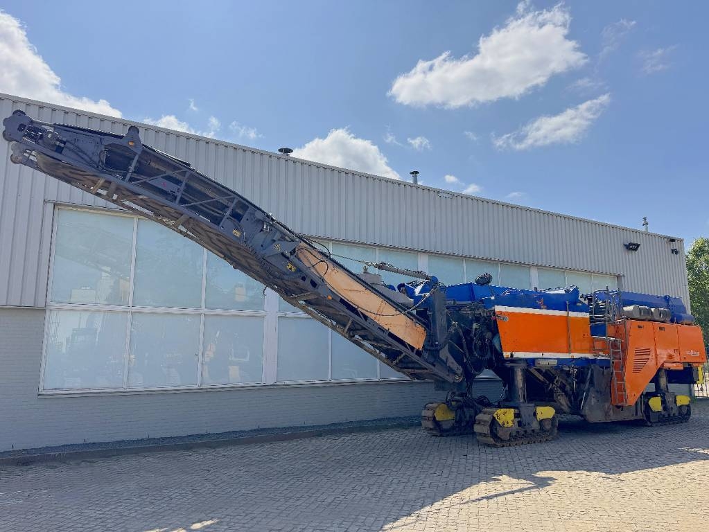 Wirtgen W 2100