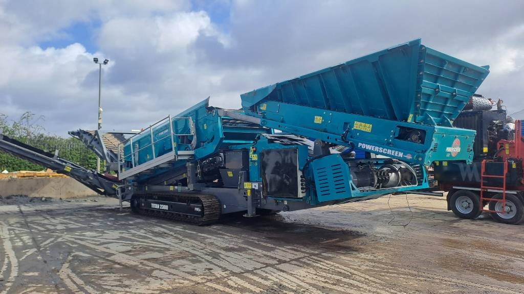 PowerScreen Titan 2300