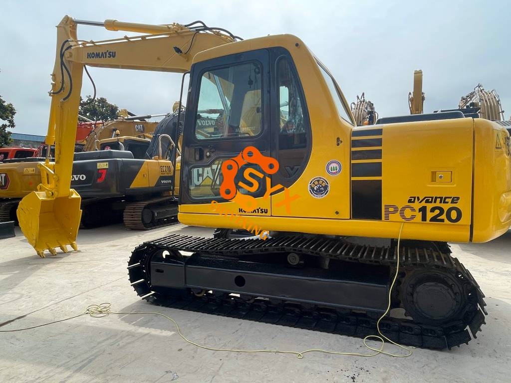 Pelle sur chenilles Komatsu PC 120-6 — occasion 2022, 2 683 h