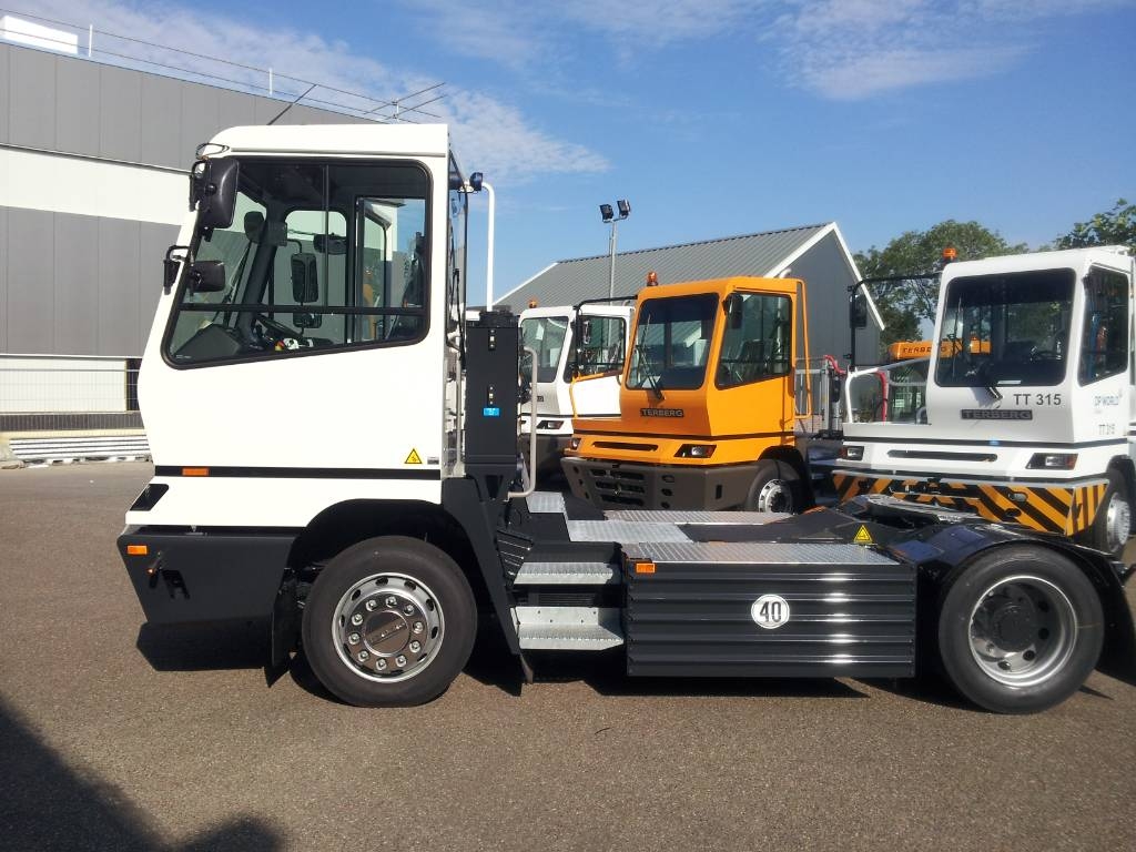 Terberg YT202-EV