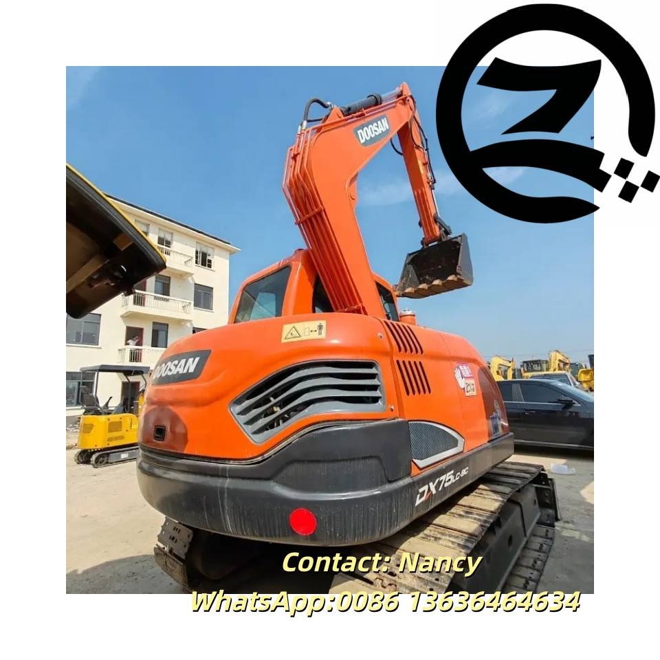 Pelle sur chenilles Doosan DX 75 — occasion 2023, 857 h