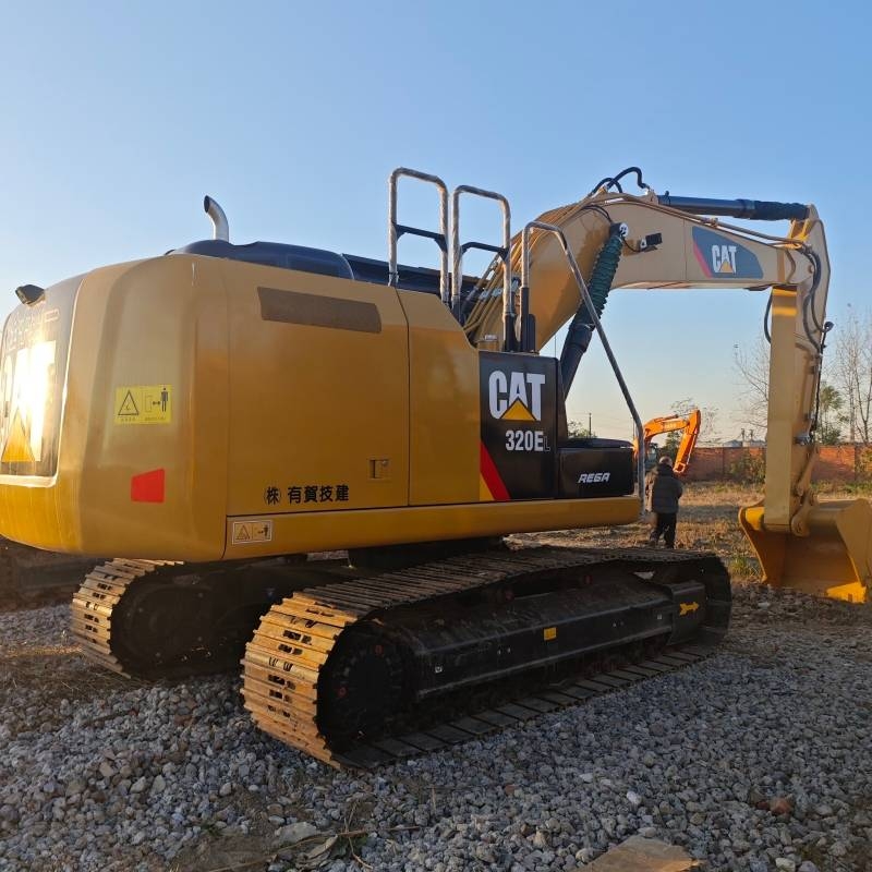 CAT 320 E