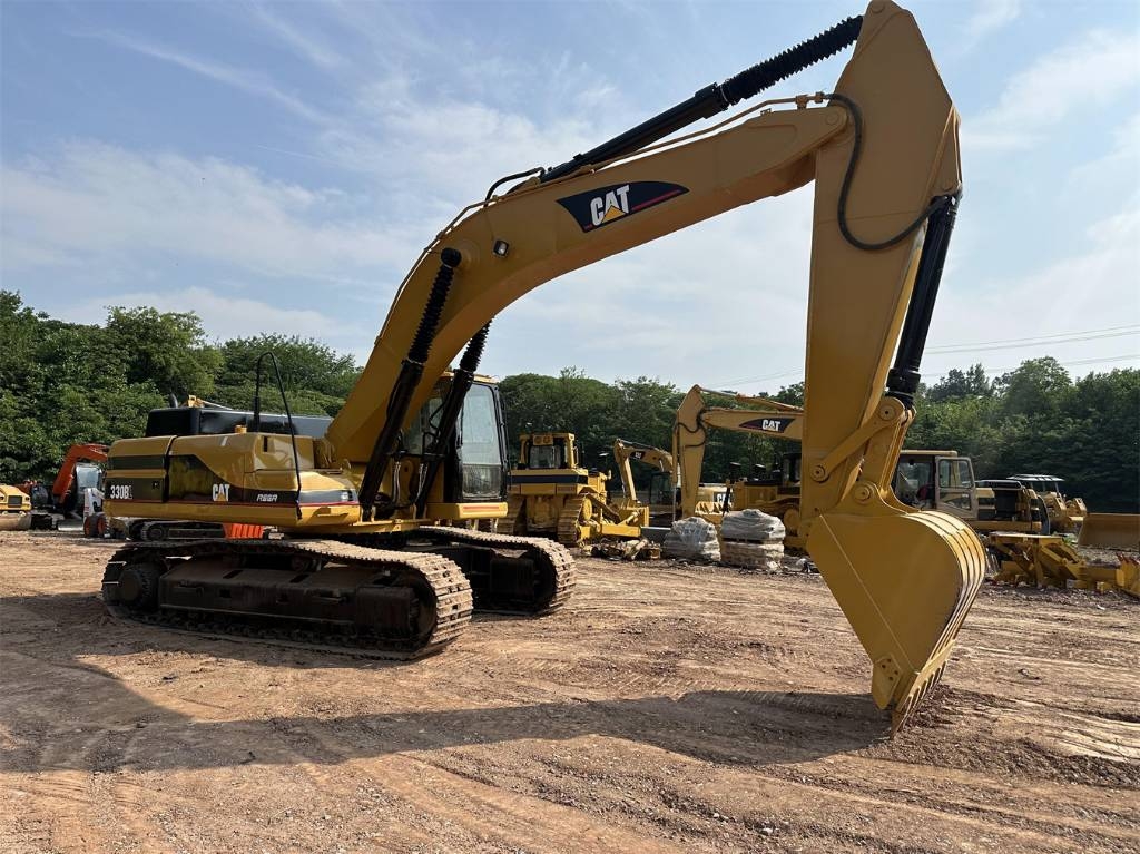 CAT 330 B