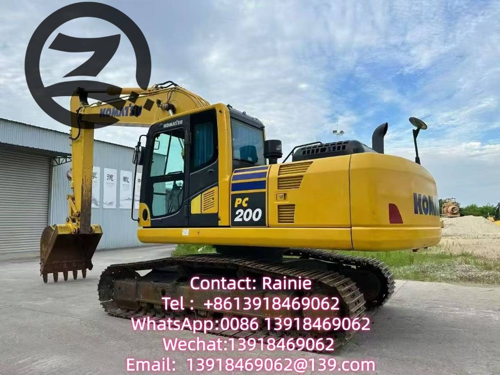 Komatsu PC 200