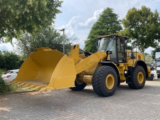 Chargeuse sur pneus Caterpillar 950M — occasion 2022, 8 h