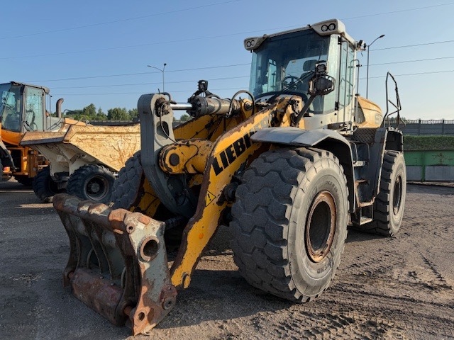 Liebherr L 566Xpower PARTS ONLY
