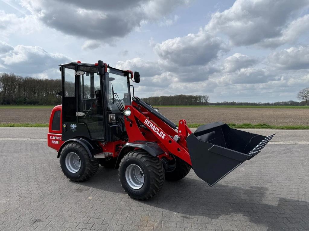 Heracles H220E pro shovel Nieuw! - vanaf €402p/m