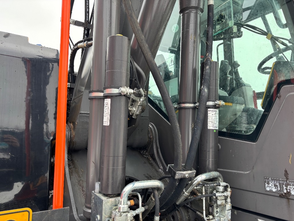 Volvo EWR 150 E /MYYTY,SOLD kuva 10
