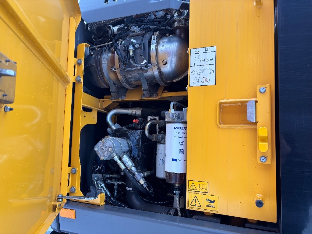 Volvo EWR 150 E /MYYTY,SOLD kuva 12