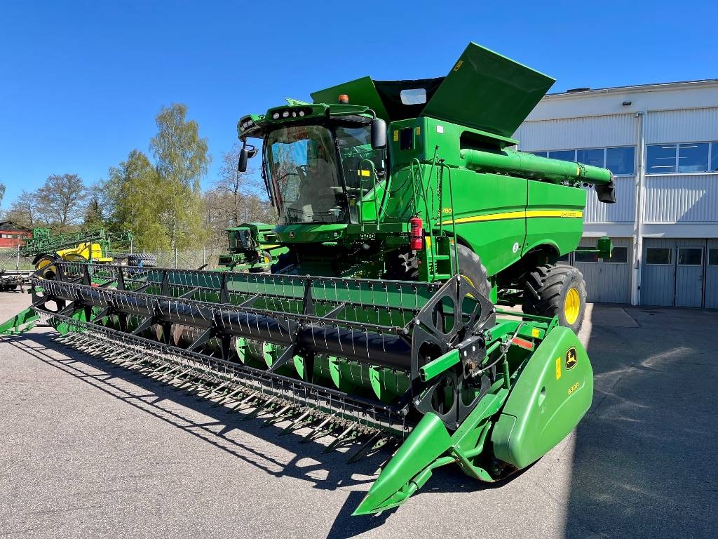 John Deere S 780