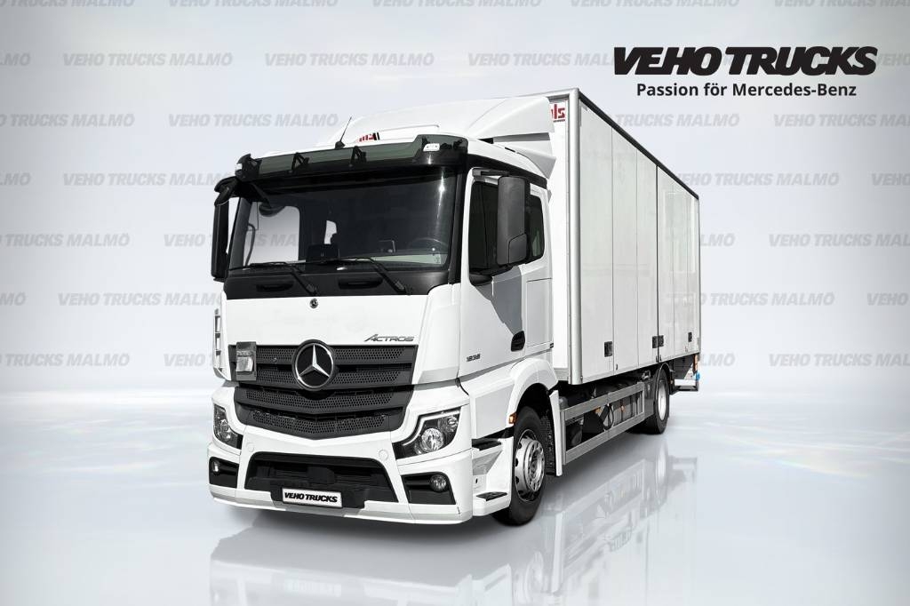Mercedes-Benz Actros V 1836 L Sov Hytt + 5 säten