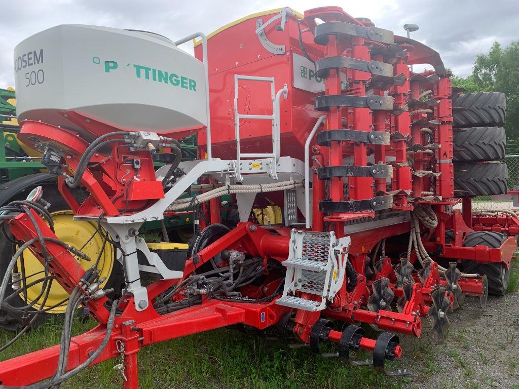 Pöttinger Terrasem C6 Fertilizer med frösålåda