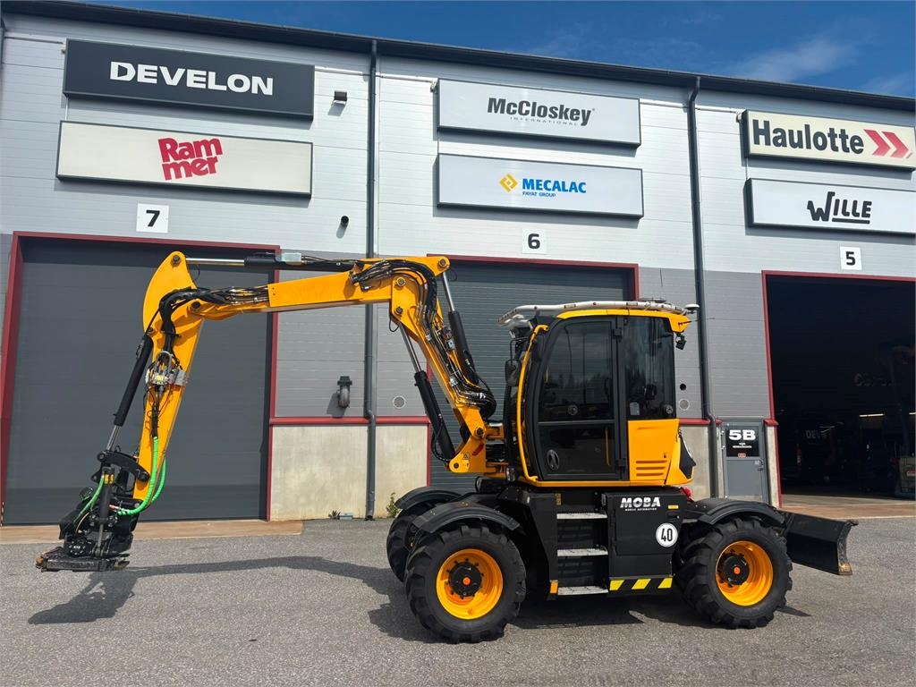 JCB 110 Hydradig