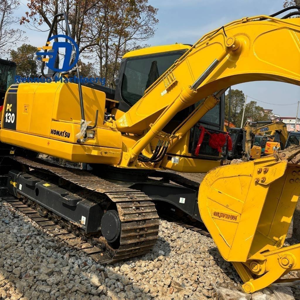Pelle sur chenilles Komatsu PC 130 — occasion 2023, 688 h
