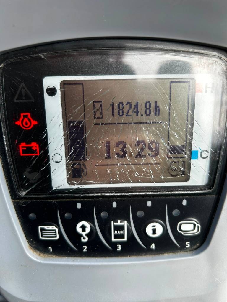 Kubota KX 048-4 / Müüdud / Müüdud kuva 16