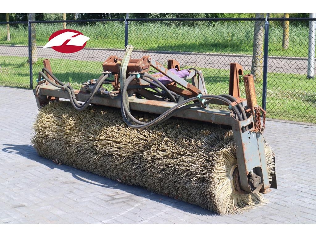 Balayeuse Merlo HYDRAULIC SWEEPER | BRUSH | VEEGBORSTEL | BURSTEL — occasion