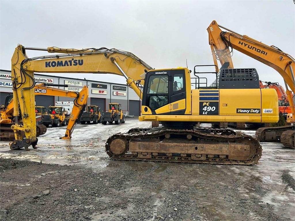 Komatsu PC490LC-11