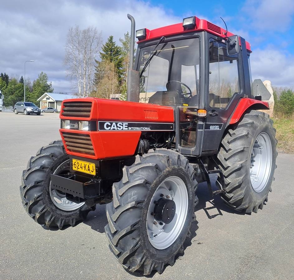 Case IH 685 XL