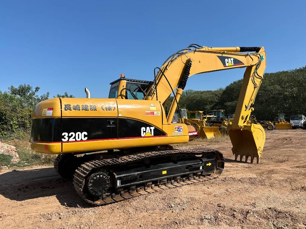 CAT 320 C L