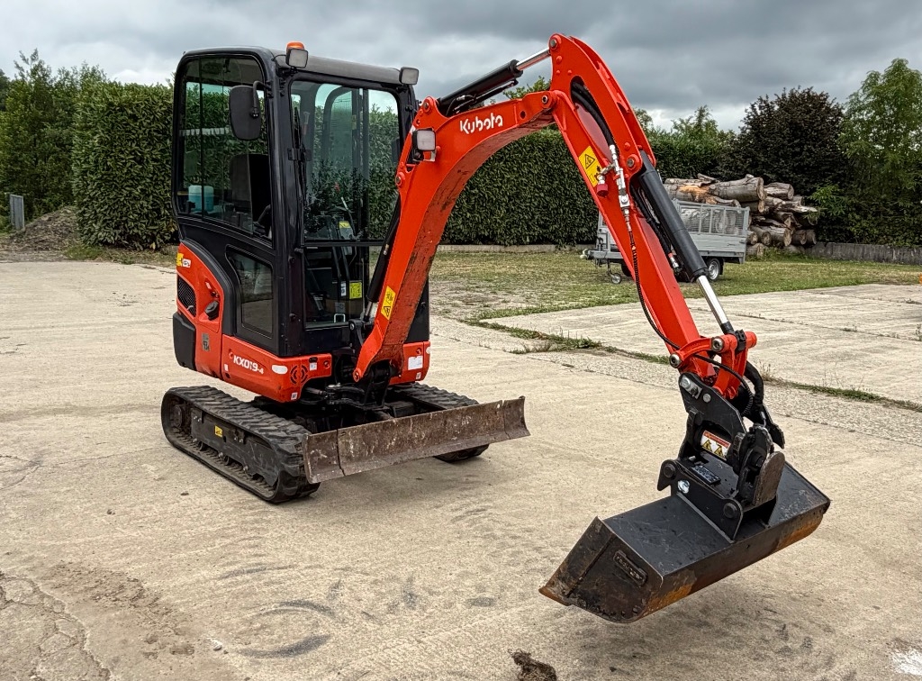 Mini-pelle Kubota KX 019-4 — occasion 2024, 660 h