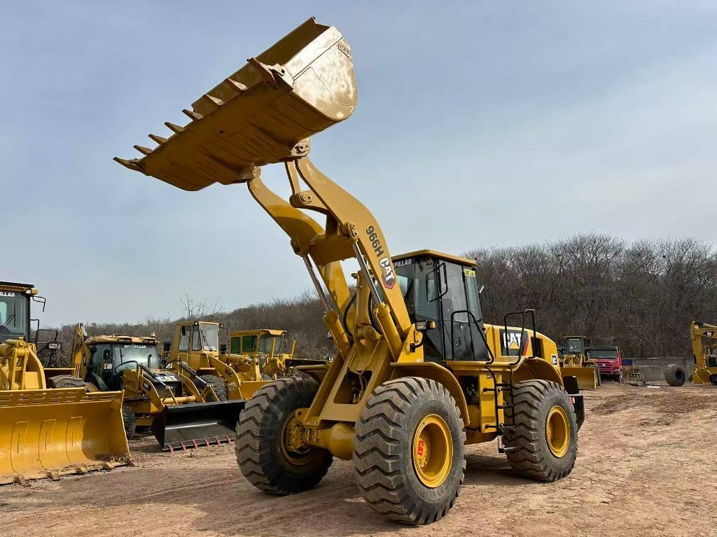 CAT 966H
