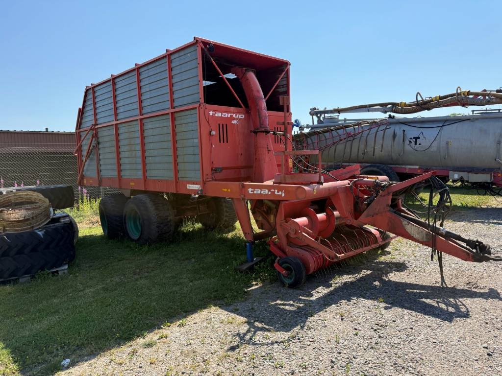 Taarup 480 Hackvagn