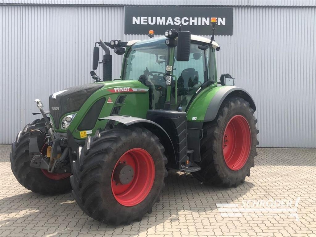 Fendt 724 VARIO GEN6 PROFI PLUS