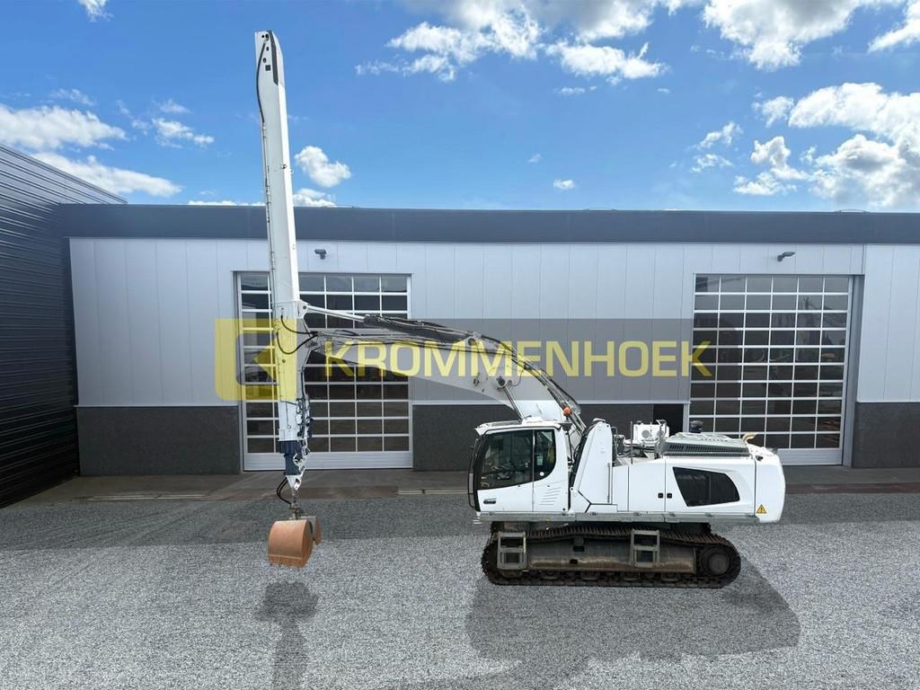 Liebherr R 946 LC Cosben 27 Meter Telescopic arm | Chameleo
