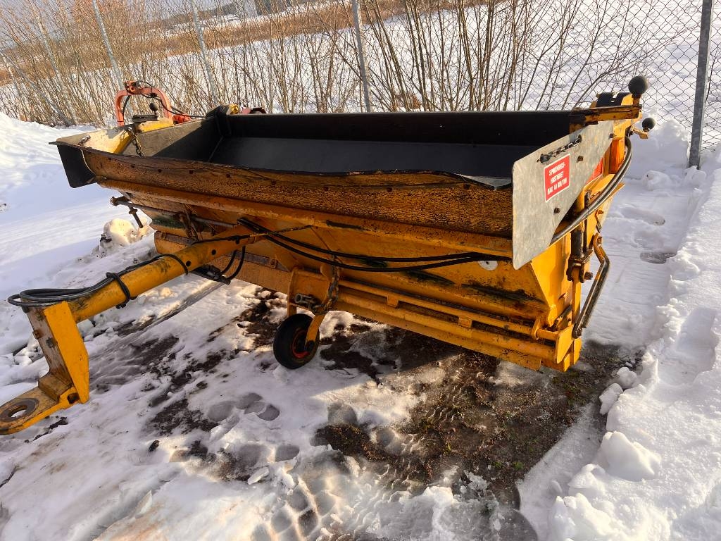Falköping B8L Sandspridare