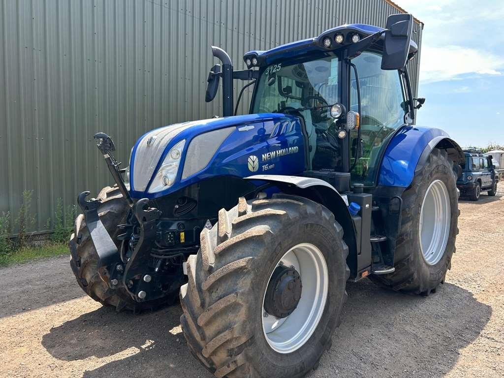 New Holland T6.180 Auto Command Tractor