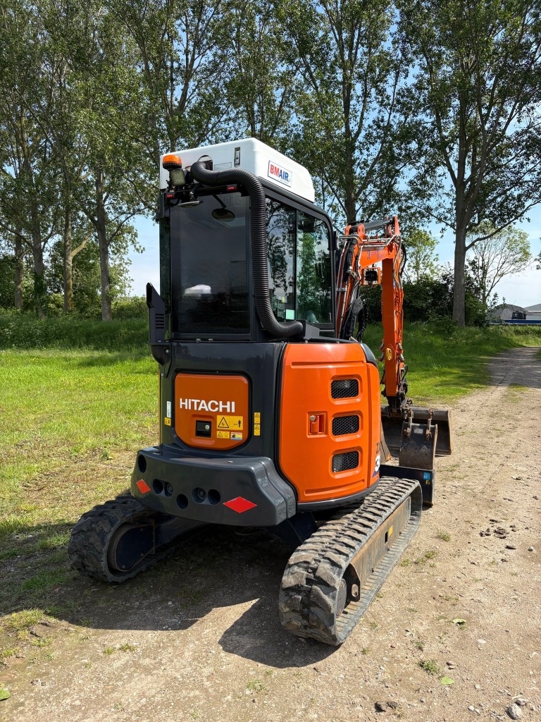 Mini-pelle Hitachi ZX 38 U-6 — occasion 2020, 3 100 h
