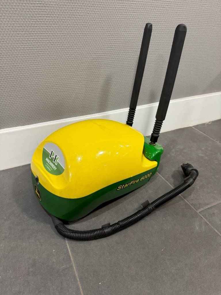 John Deere Starfire 6000 SF3 and RTK with 4G LTE modem