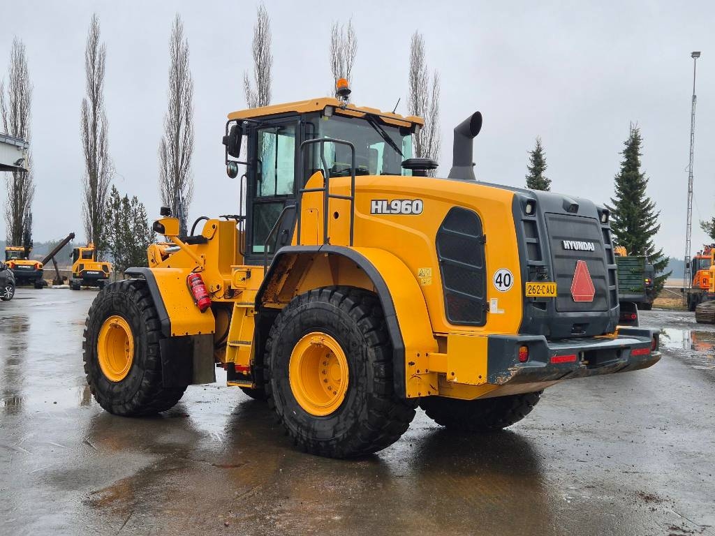 Hyundai HL 960
