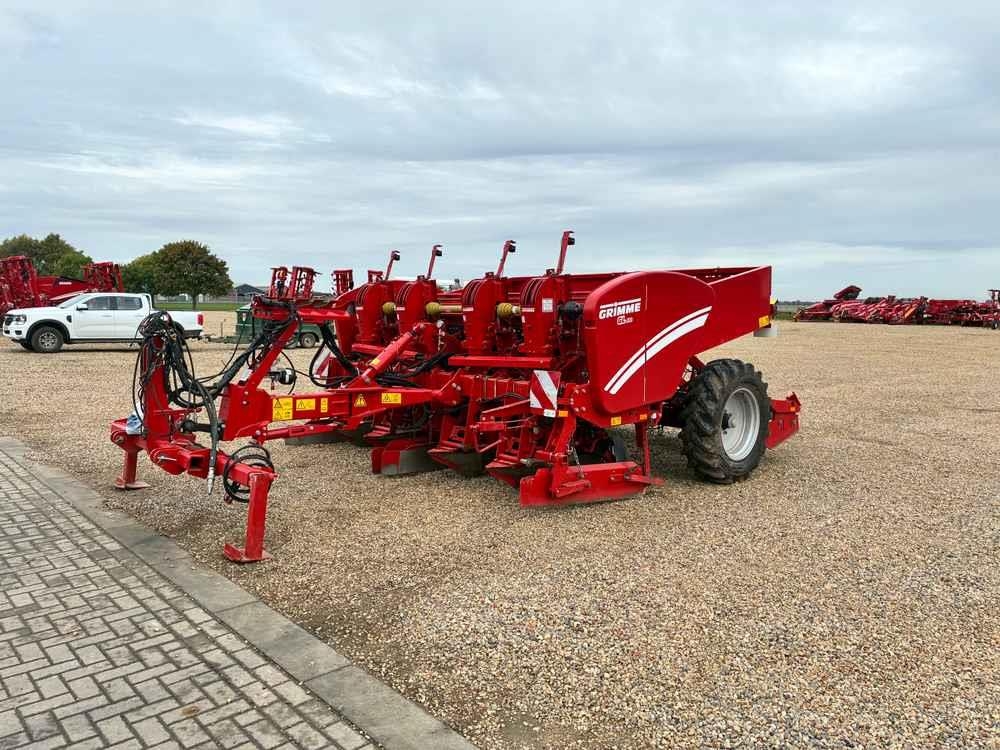 Grimme GL 430, 4 Row, Trailed, Cup Planter