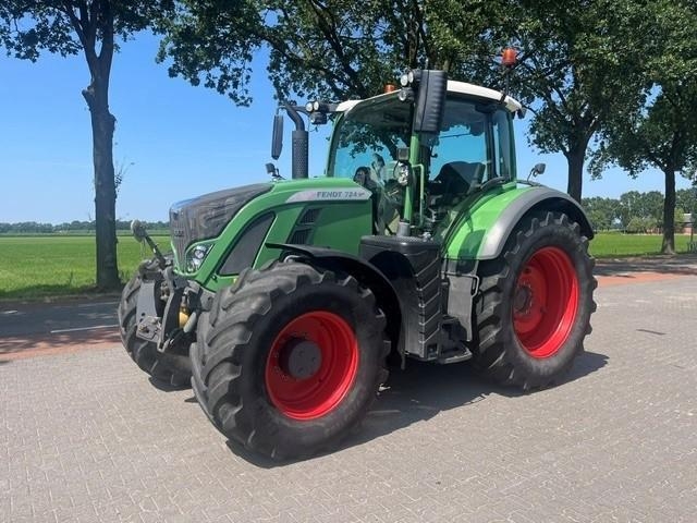 Fendt 724 Profi Plus