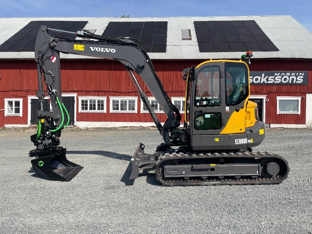 Volvo ECR88D Pro Steelwrist X12 C-smörj - 25