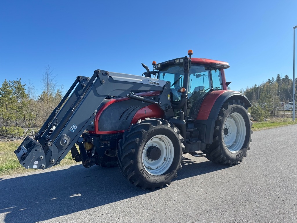 Valtra T 182 Versu