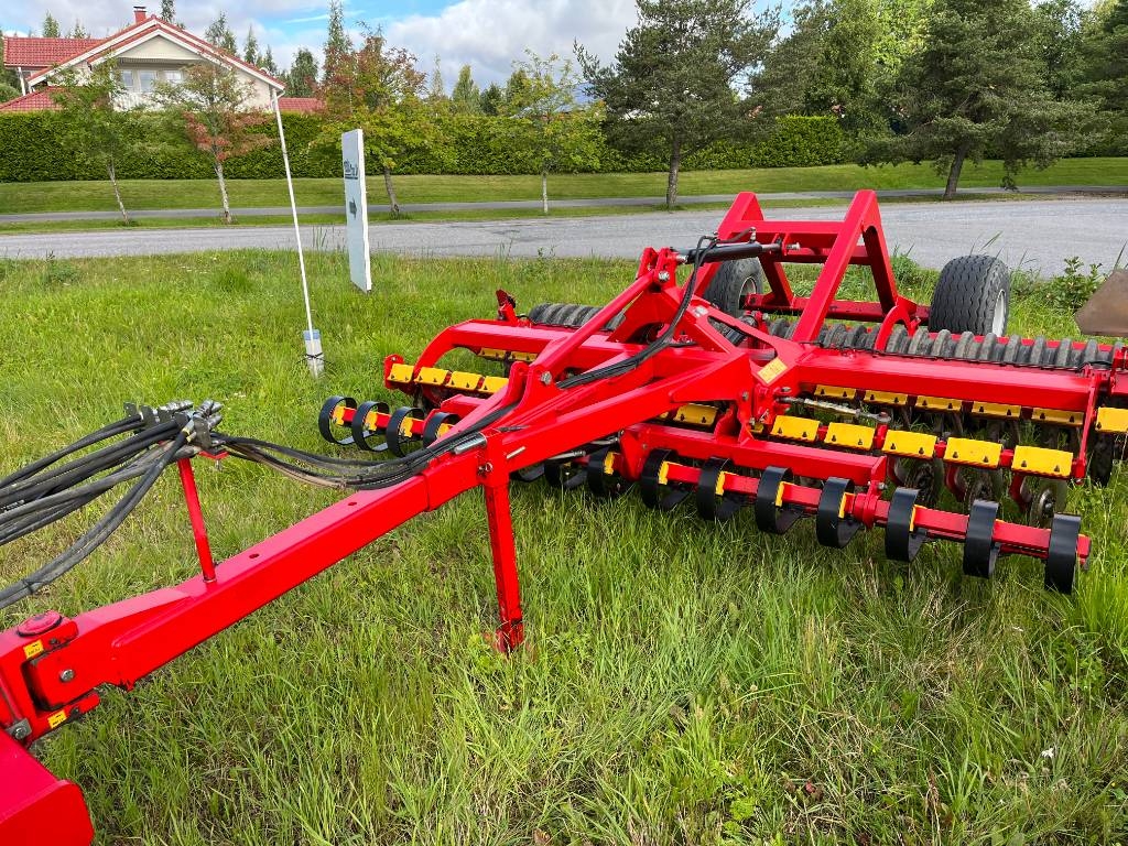 Väderstad Carrier 400 4 m