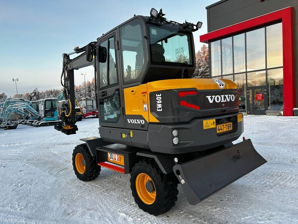 Volvo EW60E / Engcon, Heater, Grease, 1 owner! kuva 8