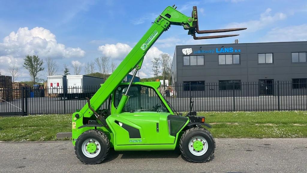 Merlo P25.6